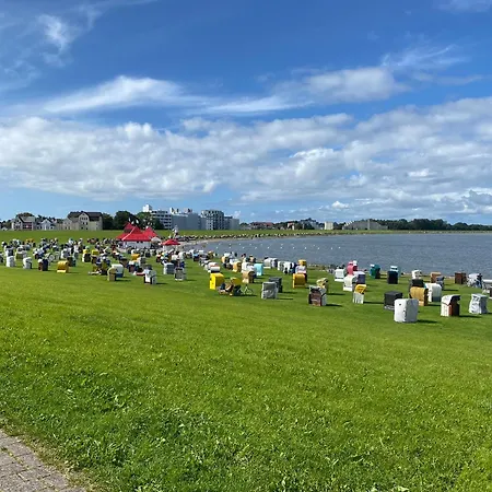 Kuestentraum Cuxhaven, Fewo Schoen & Modern, Strand -Grimmershoernbucht Exterior photo